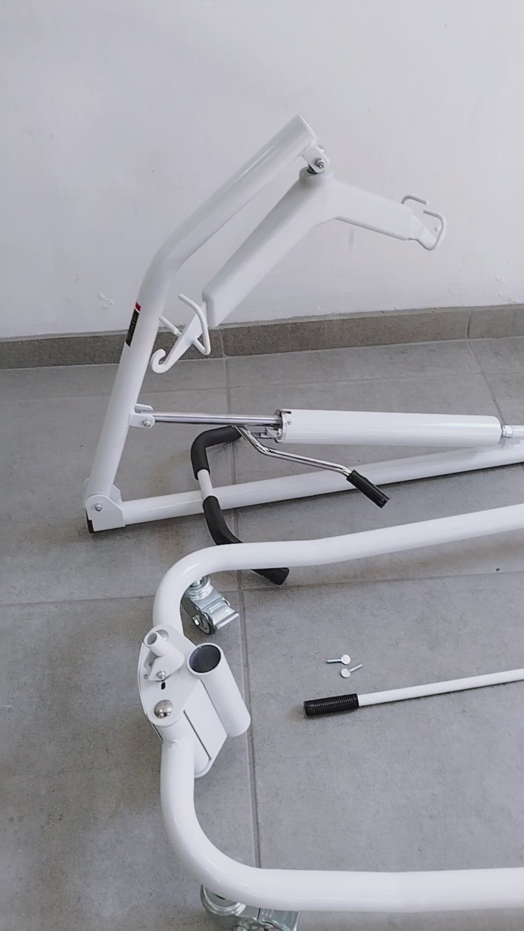 Grua Para Paciente Con Piston Hidraulico Con Hamaca Colgante MOD. 14340